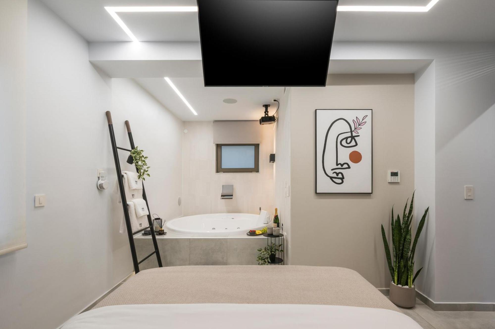 Π Suite Project: Smart Bnb 干尼亞 外观 照片