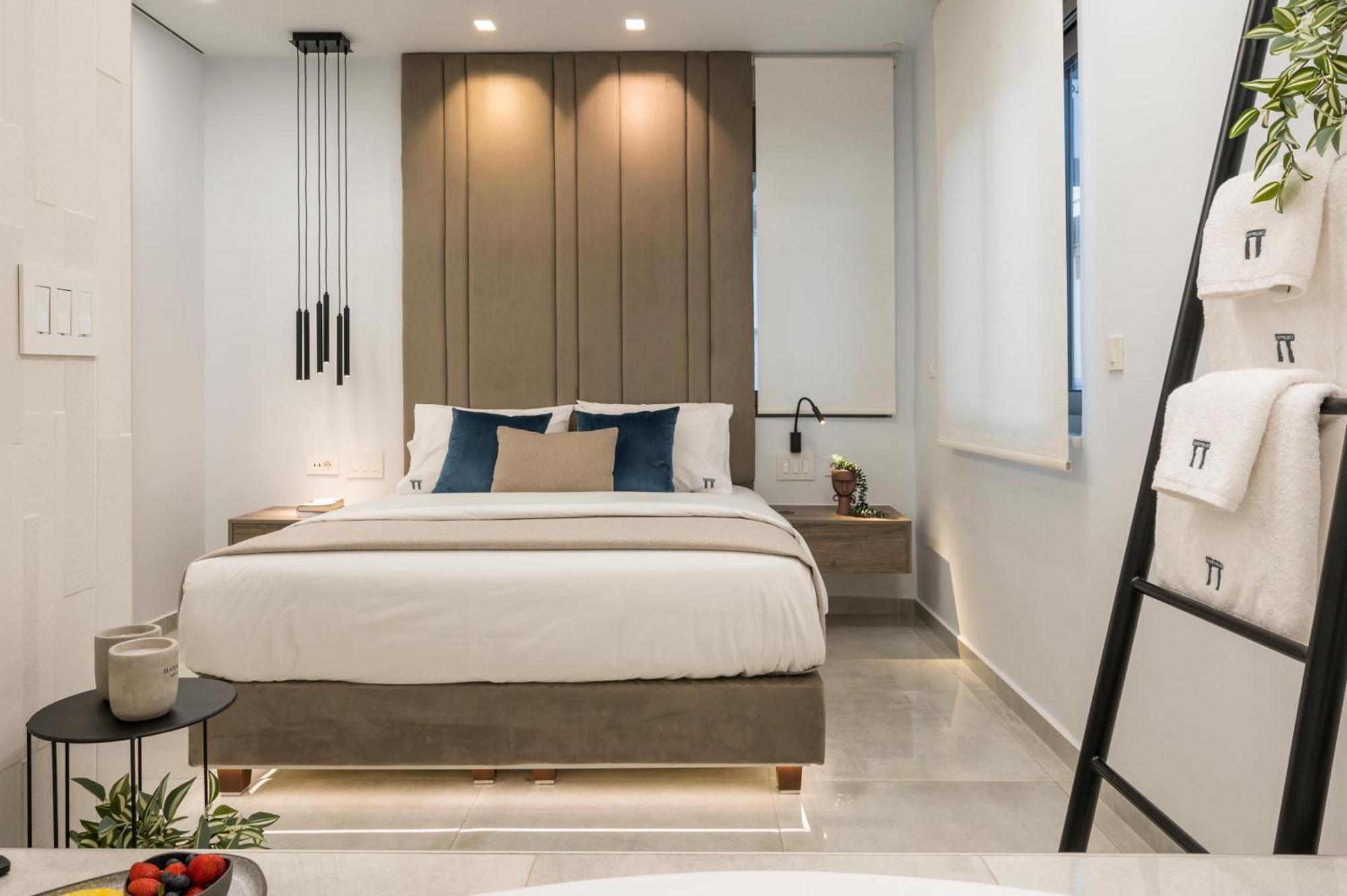 Π Suite Project: Smart Bnb 干尼亞 外观 照片