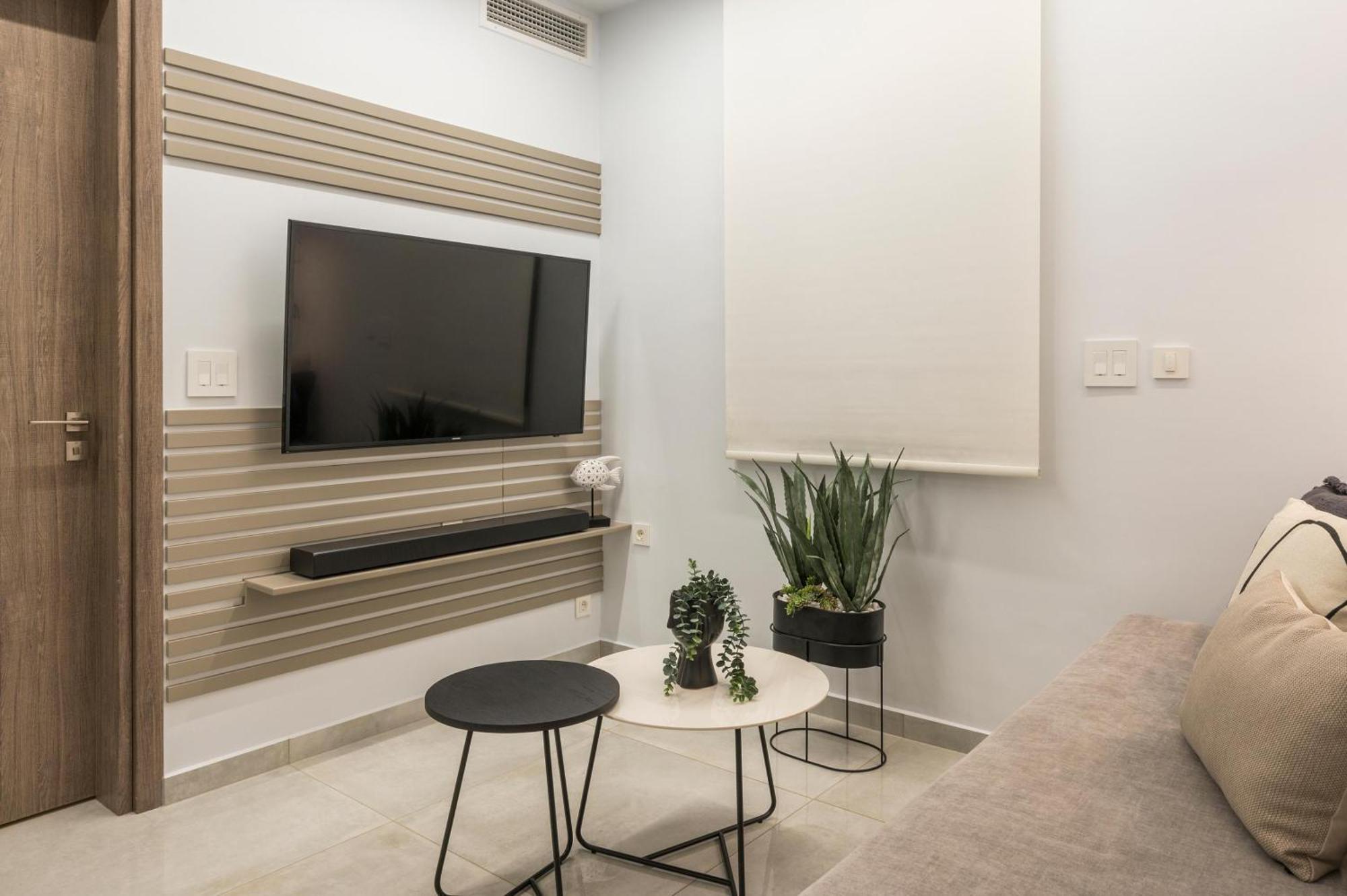 Π Suite Project: Smart Bnb 干尼亞 外观 照片